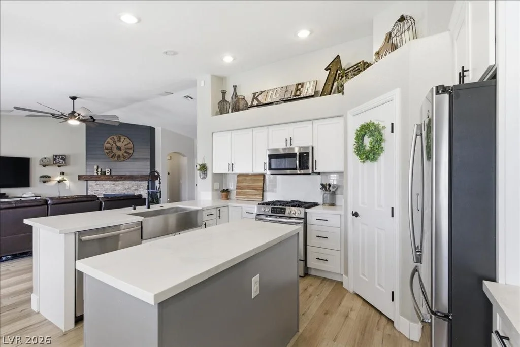 5848 Outraker, North Las Vegas, NV 89031