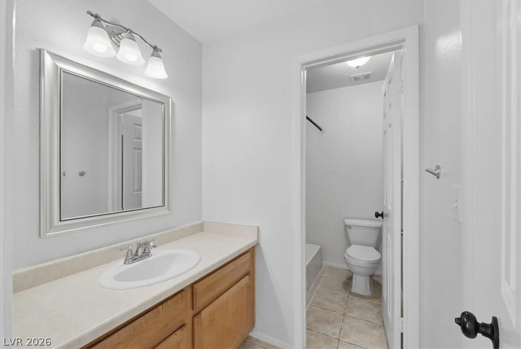 7808 Sungrove, Las Vegas, NV 89131