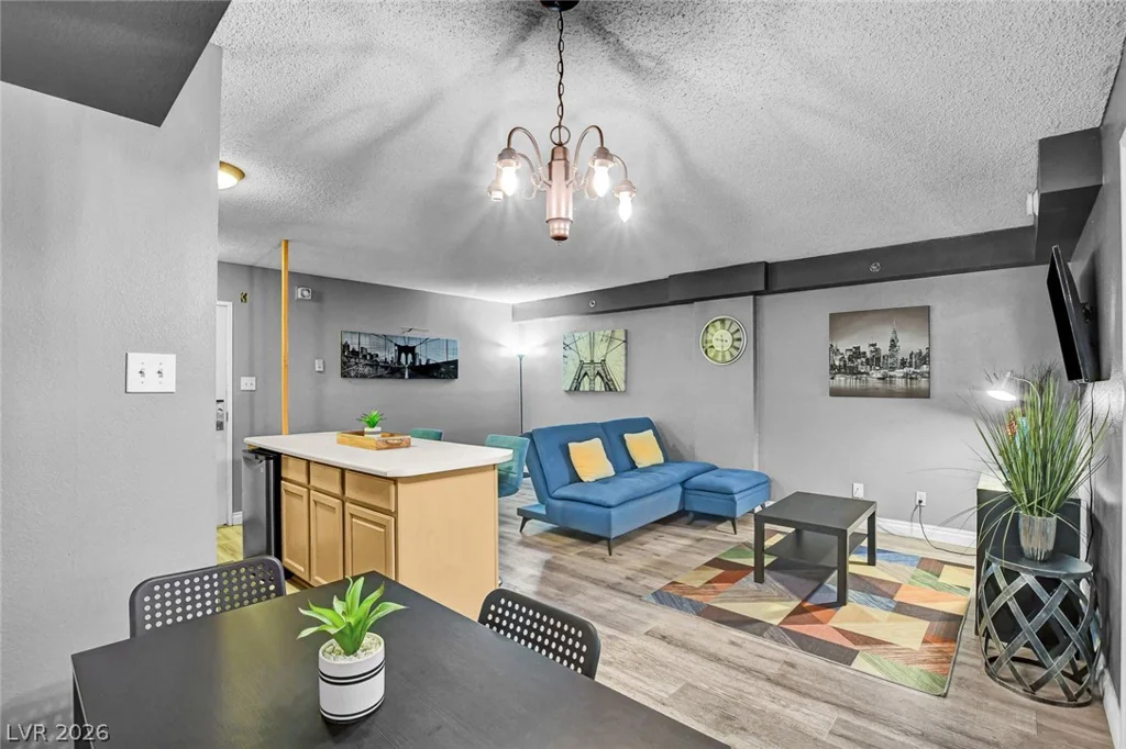 3700 Las Vegas, Las Vegas, NV 89109