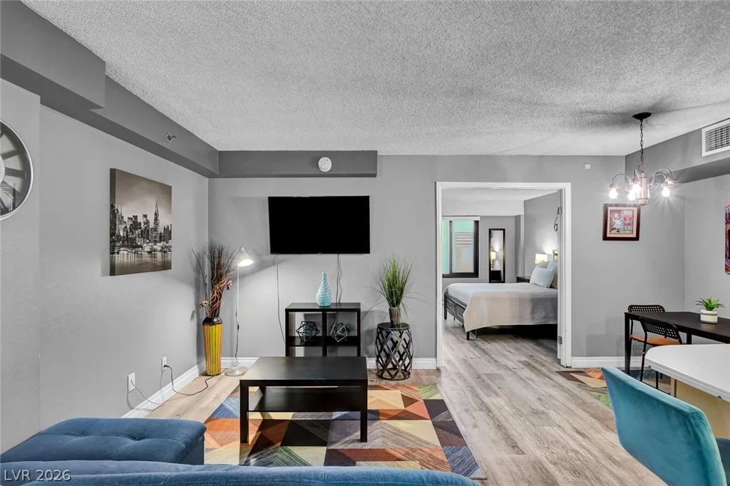 3700 Las Vegas, Las Vegas, NV 89109