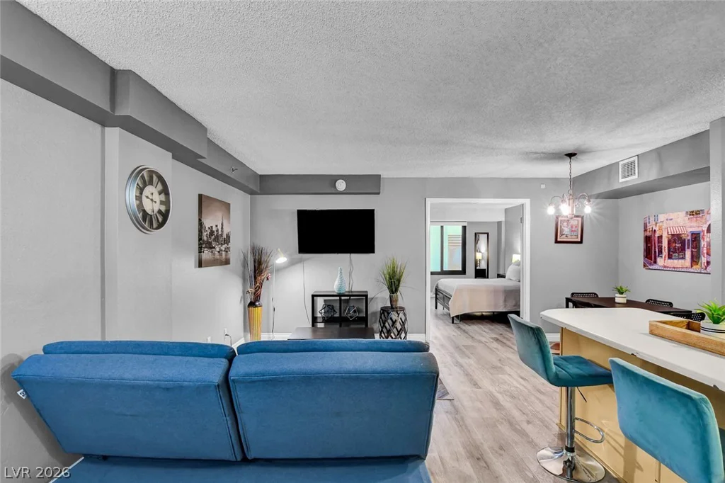 3700 Las Vegas, Las Vegas, NV 89109