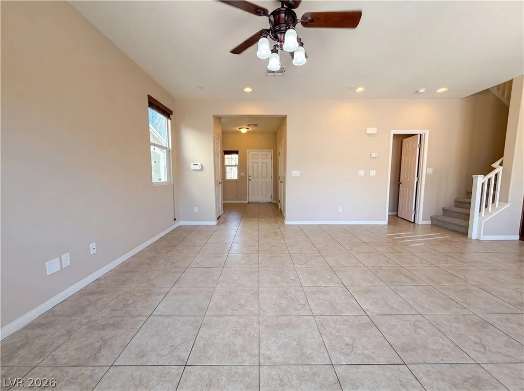 6472 Haypress, Las Vegas, NV 89141