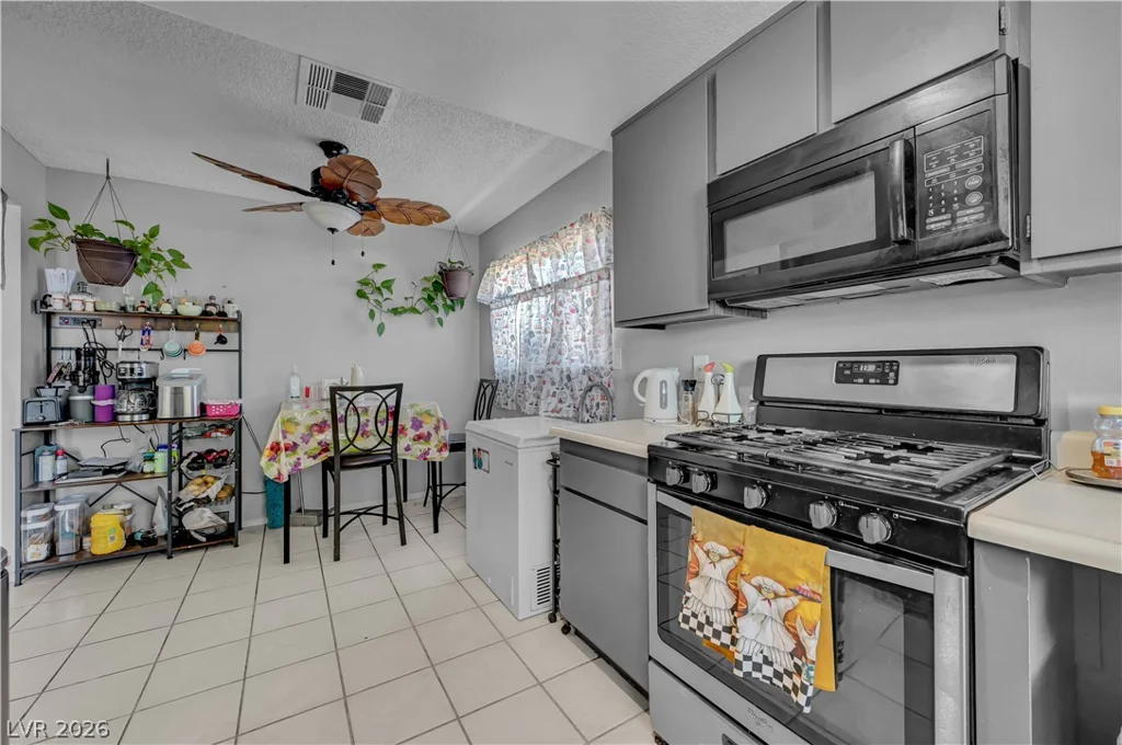 111 Barbados, Las Vegas, NV 89110
