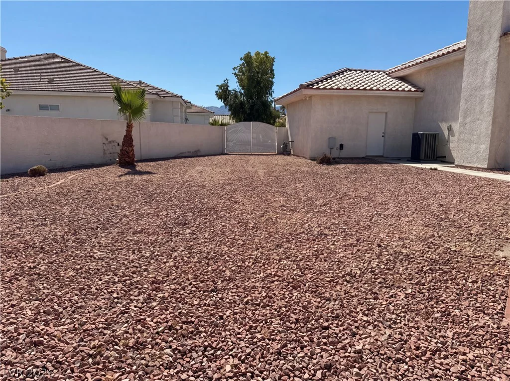 4870 Conough, Las Vegas, NV 89149