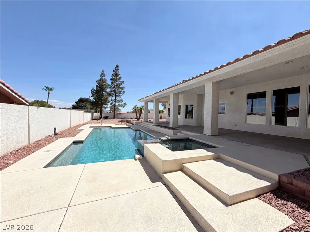 4870 Conough, Las Vegas, NV 89149