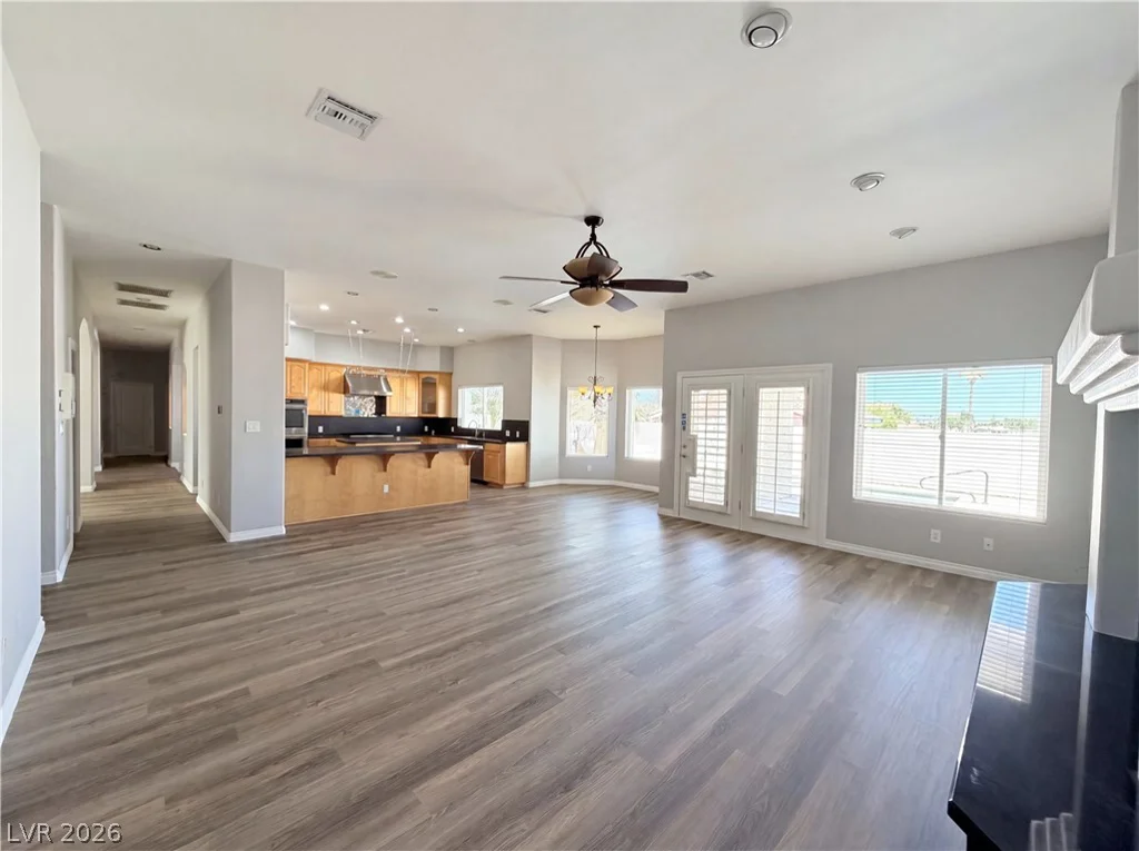 4870 Conough, Las Vegas, NV 89149