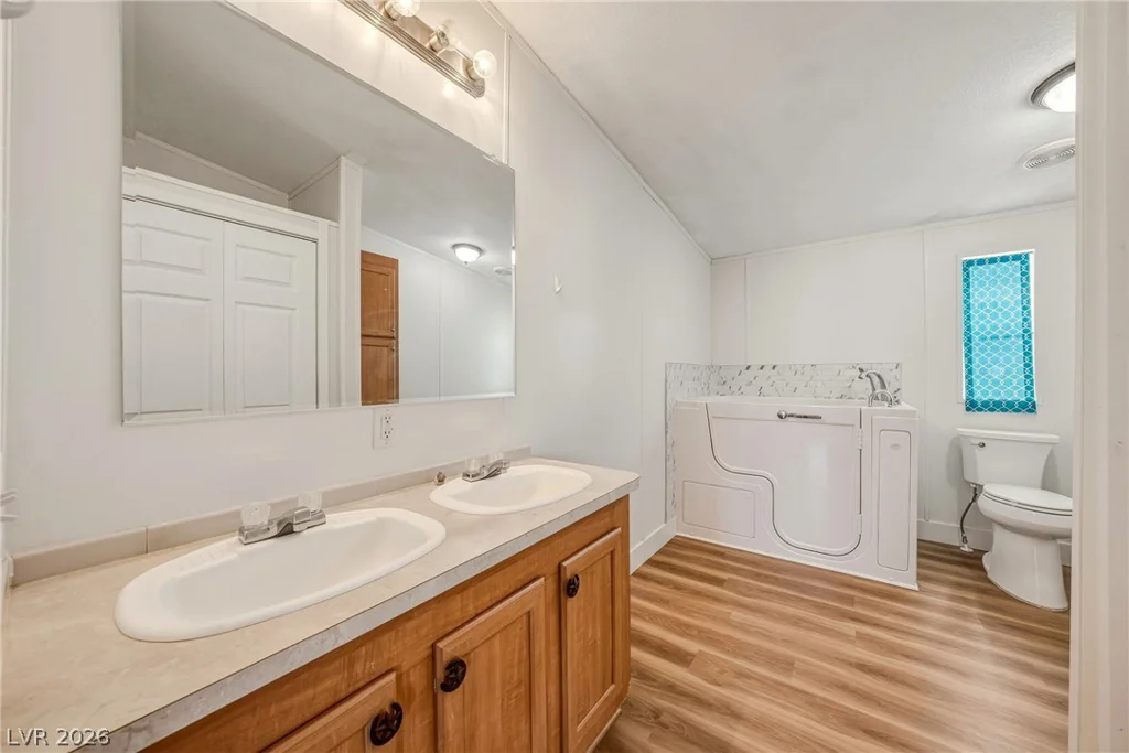 5920 Genoa, Pahrump, NV 89060