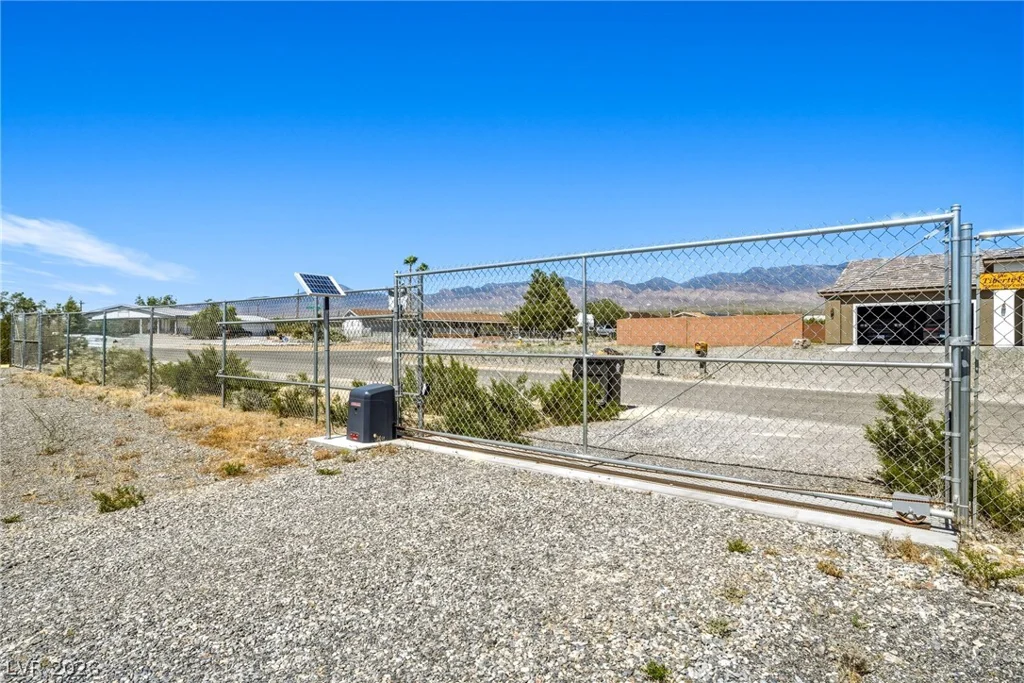 5920 Genoa, Pahrump, NV 89060