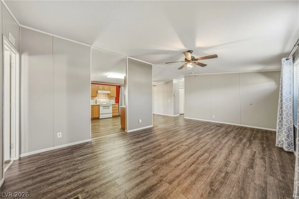 5920 Genoa, Pahrump, NV 89060