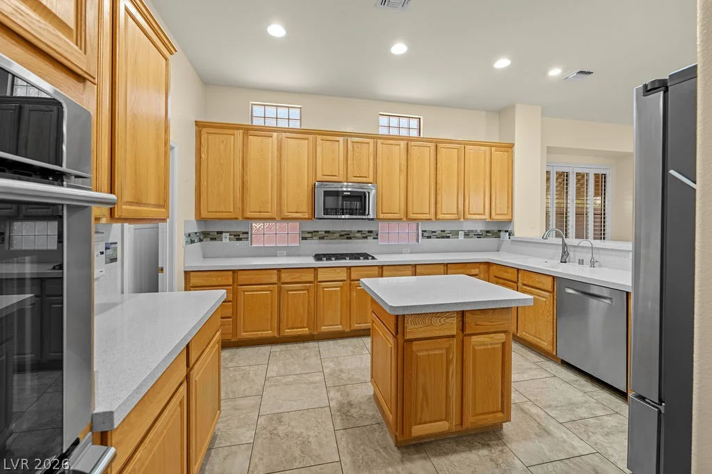 2006 Poppywood, Henderson, NV 89012