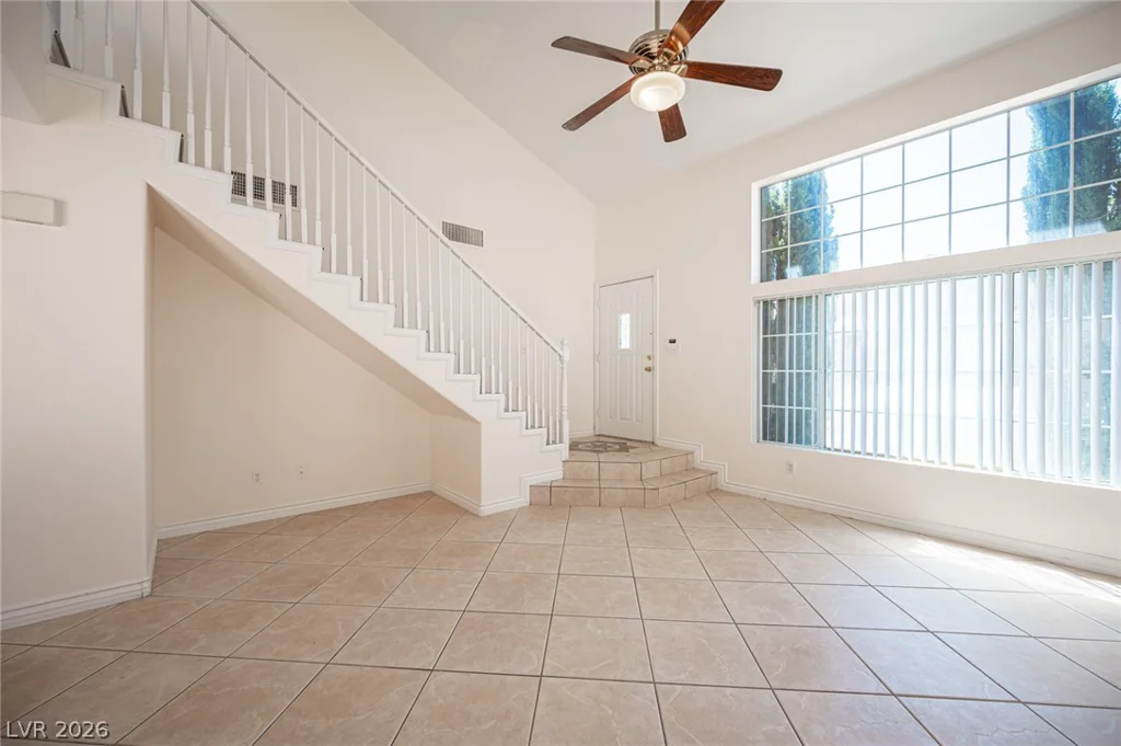 3470 Middle View, Las Vegas, NV 89129