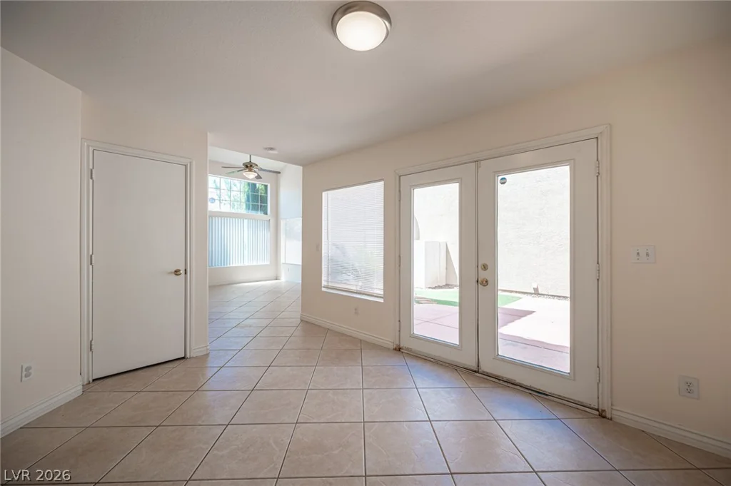 3470 Middle View, Las Vegas, NV 89129