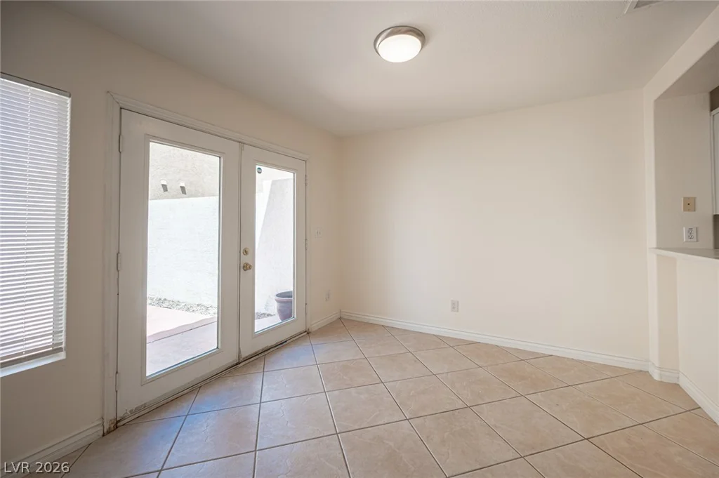 3470 Middle View, Las Vegas, NV 89129