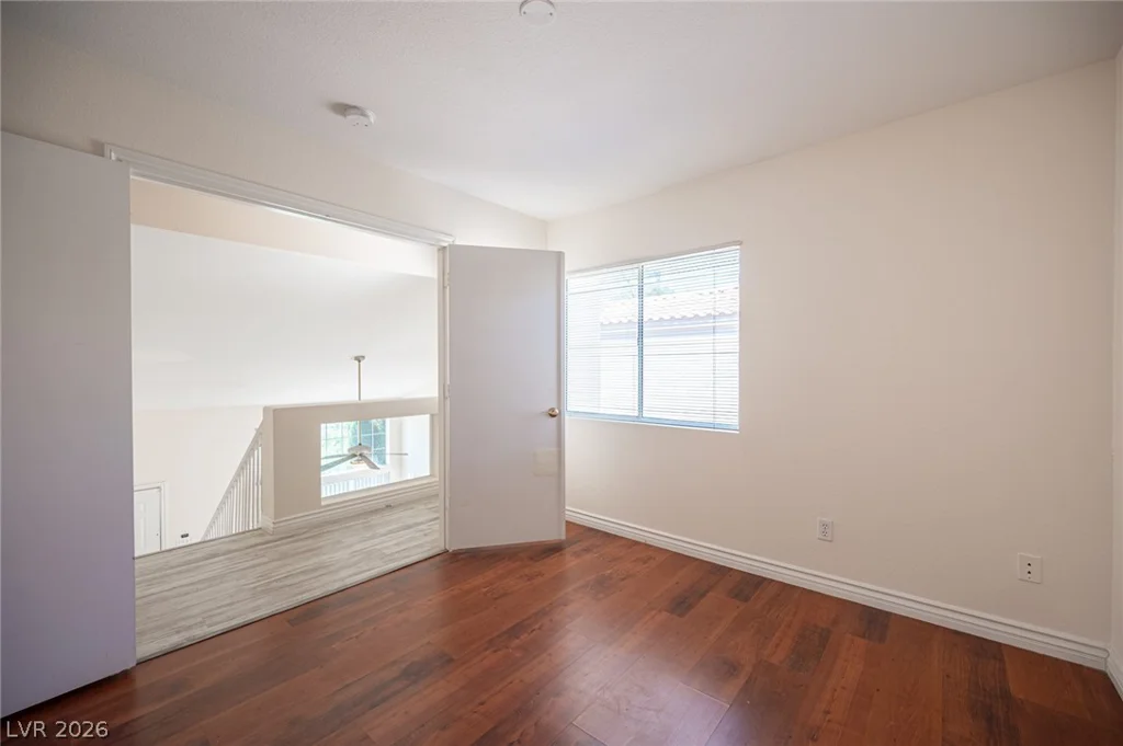3470 Middle View, Las Vegas, NV 89129
