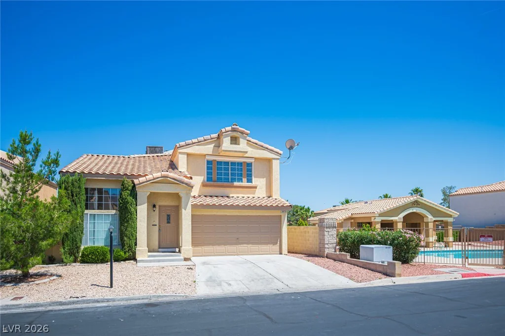 3470 Middle View, Las Vegas, NV 89129