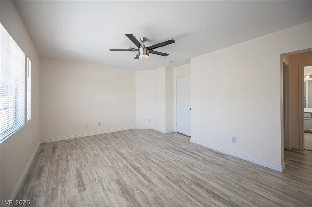 3470 Middle View, Las Vegas, NV 89129