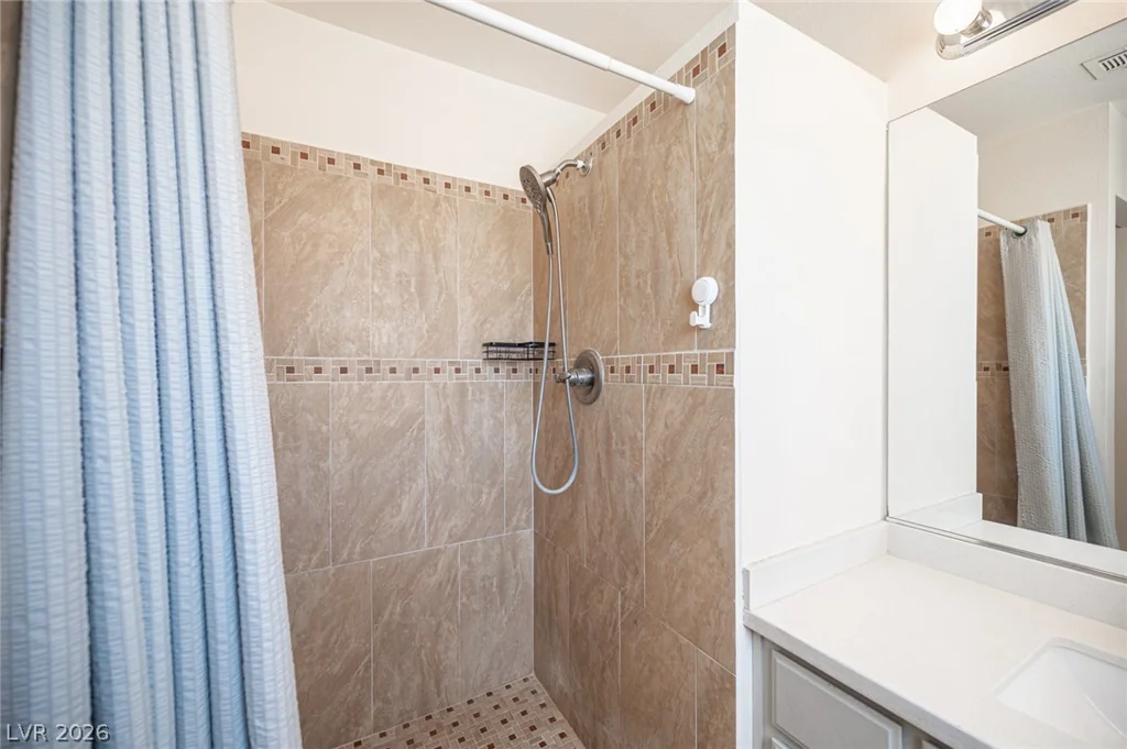 3470 Middle View, Las Vegas, NV 89129