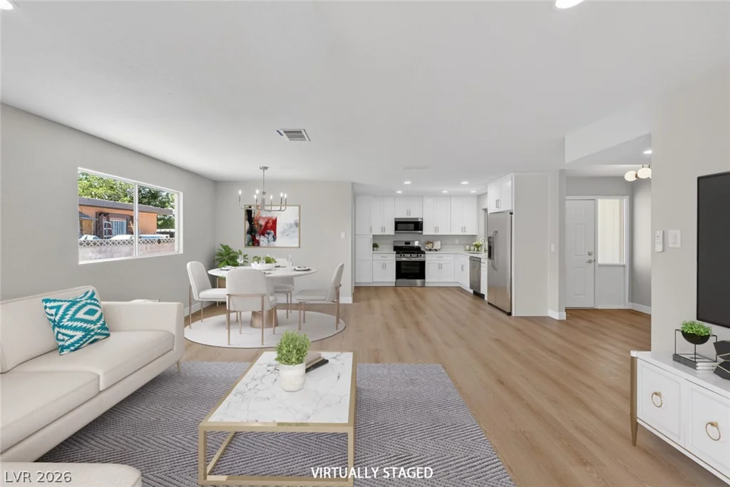 2484 Anglia, Las Vegas, NV 89142