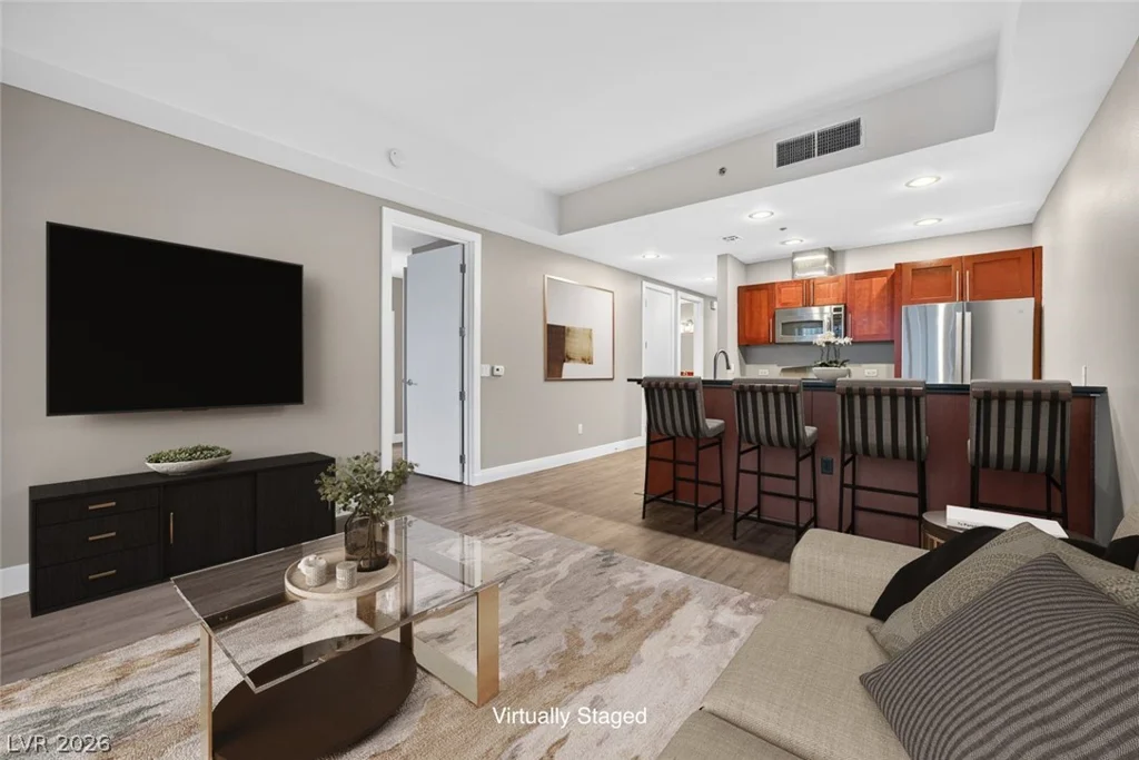 4575 Dean Martin, Las Vegas, NV 89103