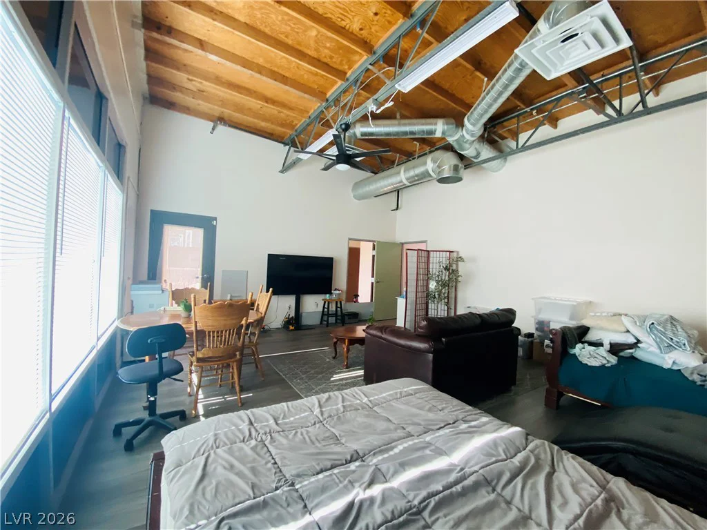 4080 Post, Las Vegas, NV 89120
