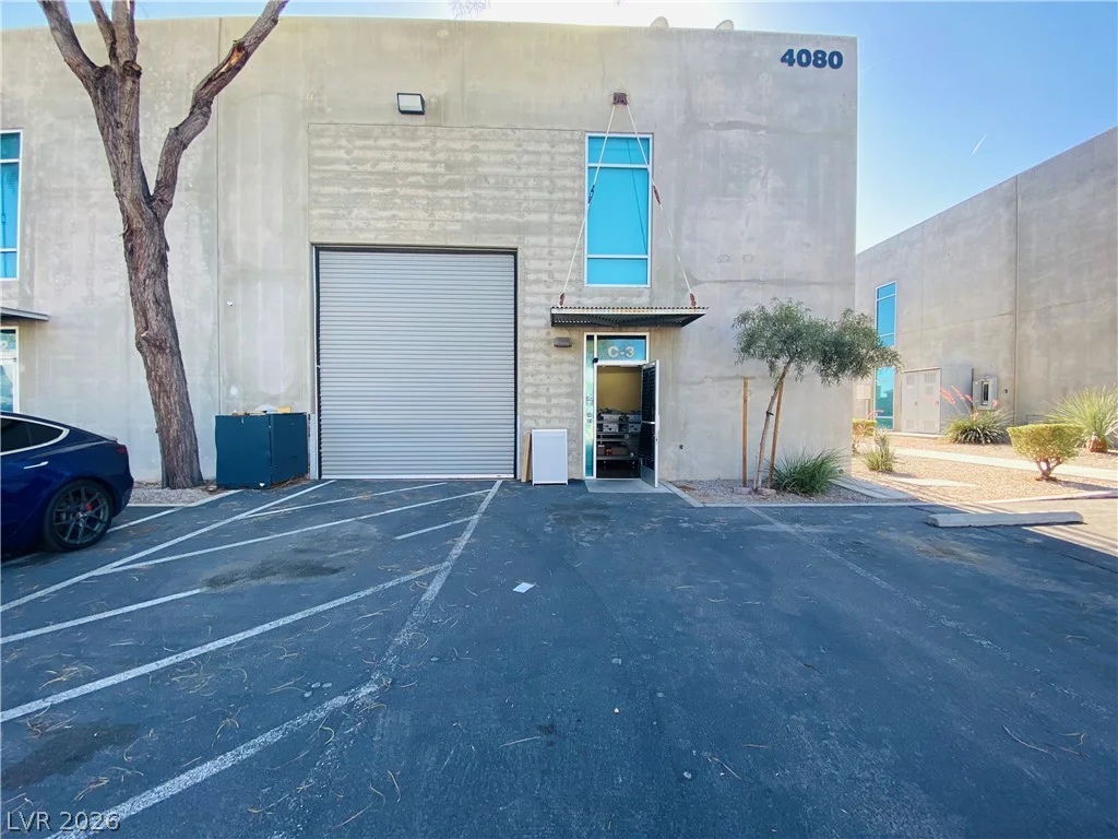 4080 Post, Las Vegas, NV 89120