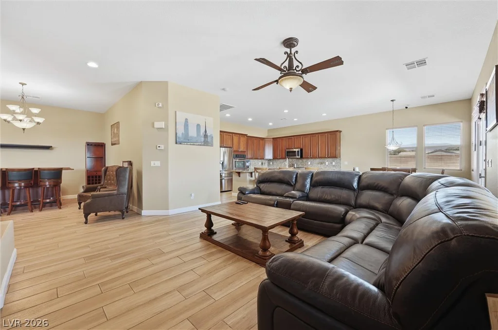 7888 Garden Stream, Las Vegas, NV 89131