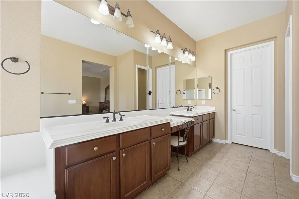 7888 Garden Stream, Las Vegas, NV 89131