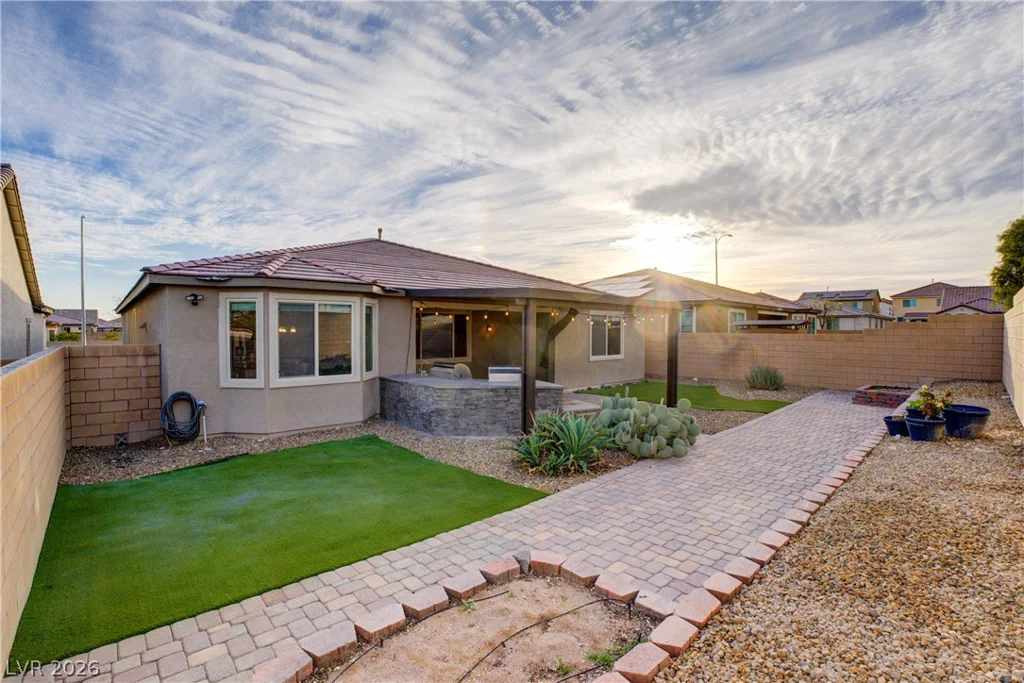 1024 Terron Allen, North Las Vegas, NV 89031