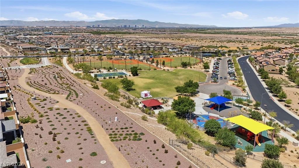 219 Vanhoy, Henderson, NV 89011