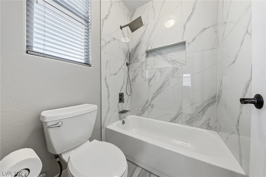 10310 Glacier Mist, Las Vegas, NV 89149