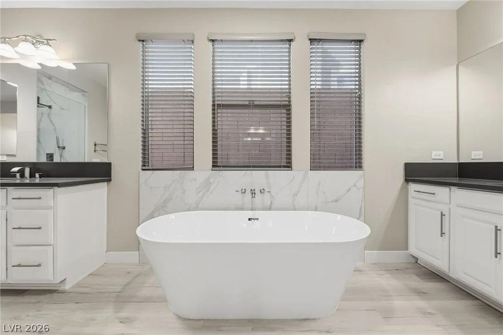 10310 Glacier Mist, Las Vegas, NV 89149