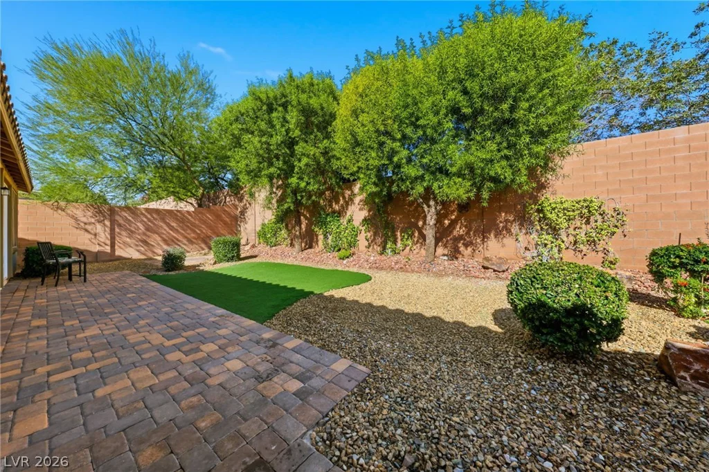 10310 Glacier Mist, Las Vegas, NV 89149
