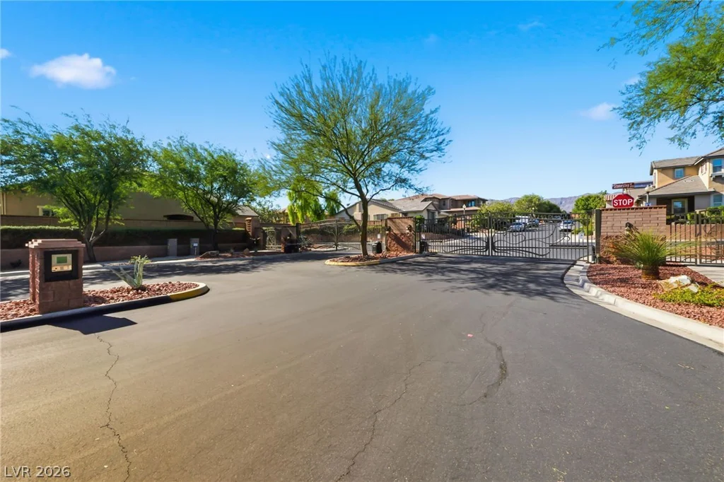 10310 Glacier Mist, Las Vegas, NV 89149