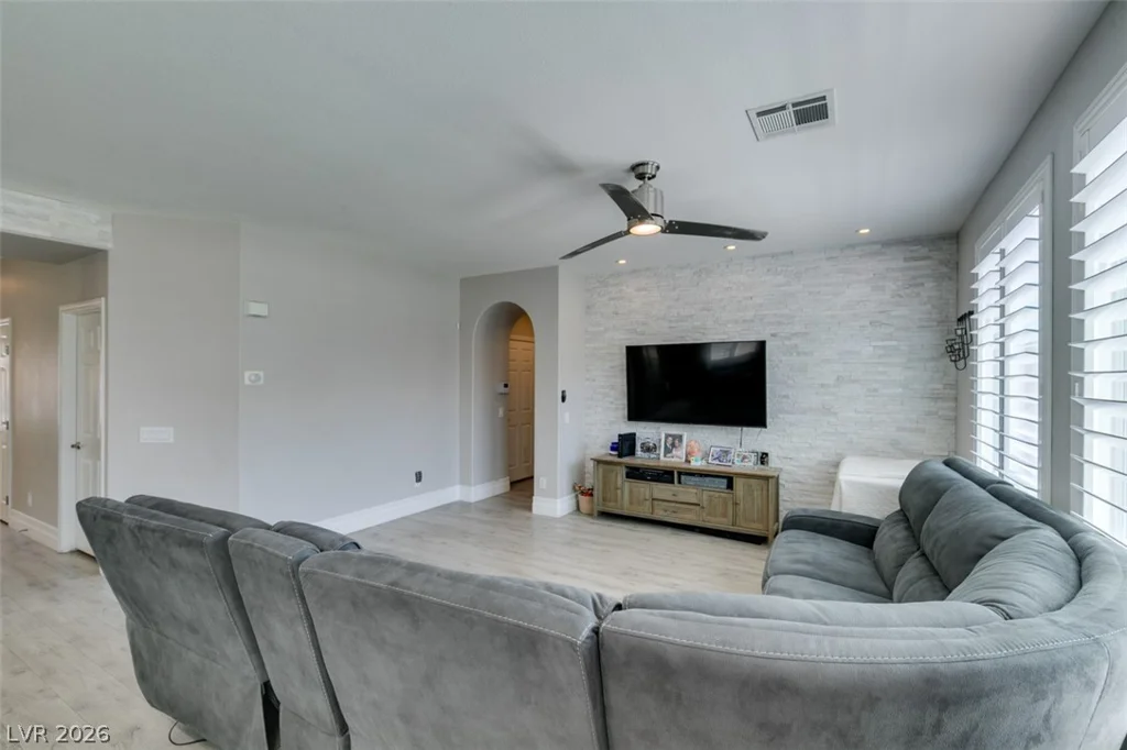 9856 Serona Heights, Las Vegas, NV 89178