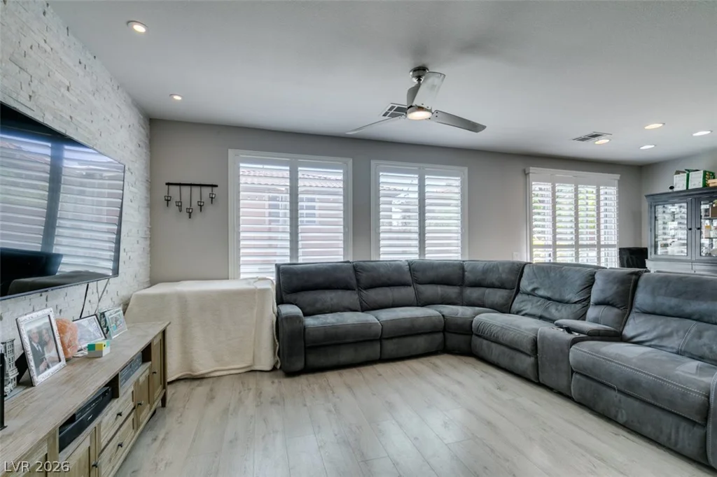 9856 Serona Heights, Las Vegas, NV 89178