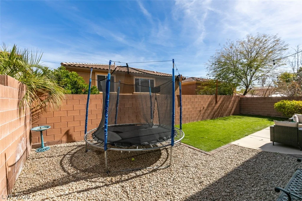 9856 Serona Heights, Las Vegas, NV 89178