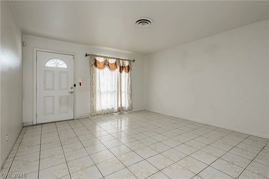 6629 Alta, Las Vegas, NV 89107