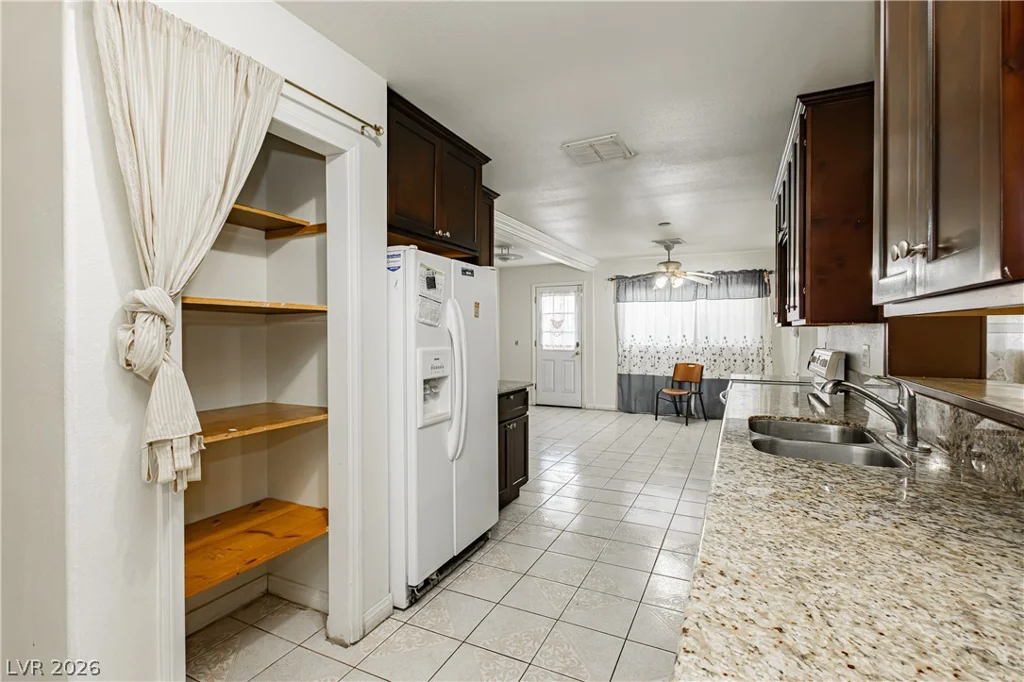 6629 Alta, Las Vegas, NV 89107
