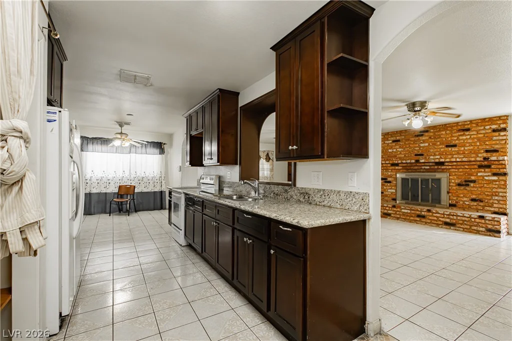 6629 Alta, Las Vegas, NV 89107