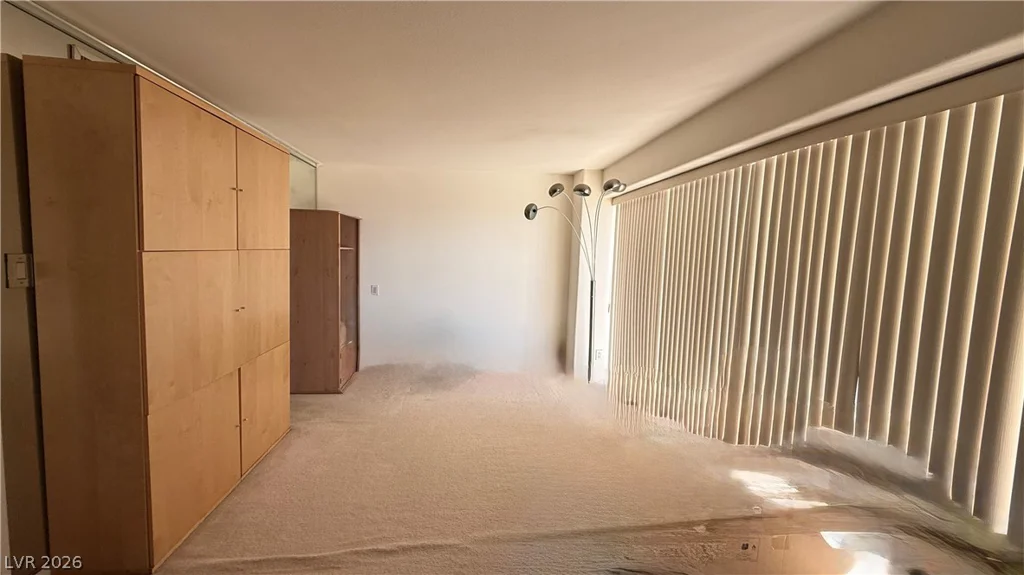 3111 Bel Air, Las Vegas, NV 89109