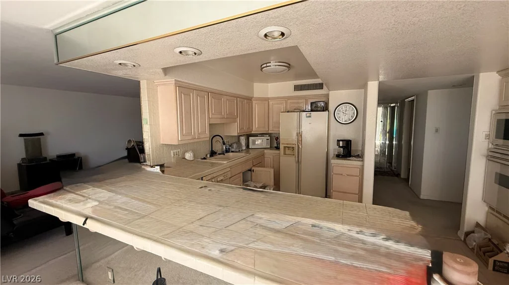 3111 Bel Air, Las Vegas, NV 89109