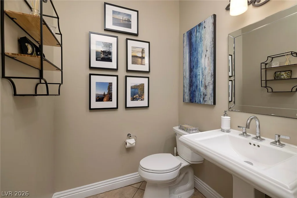 38 Strada Principale, Henderson, NV 89011