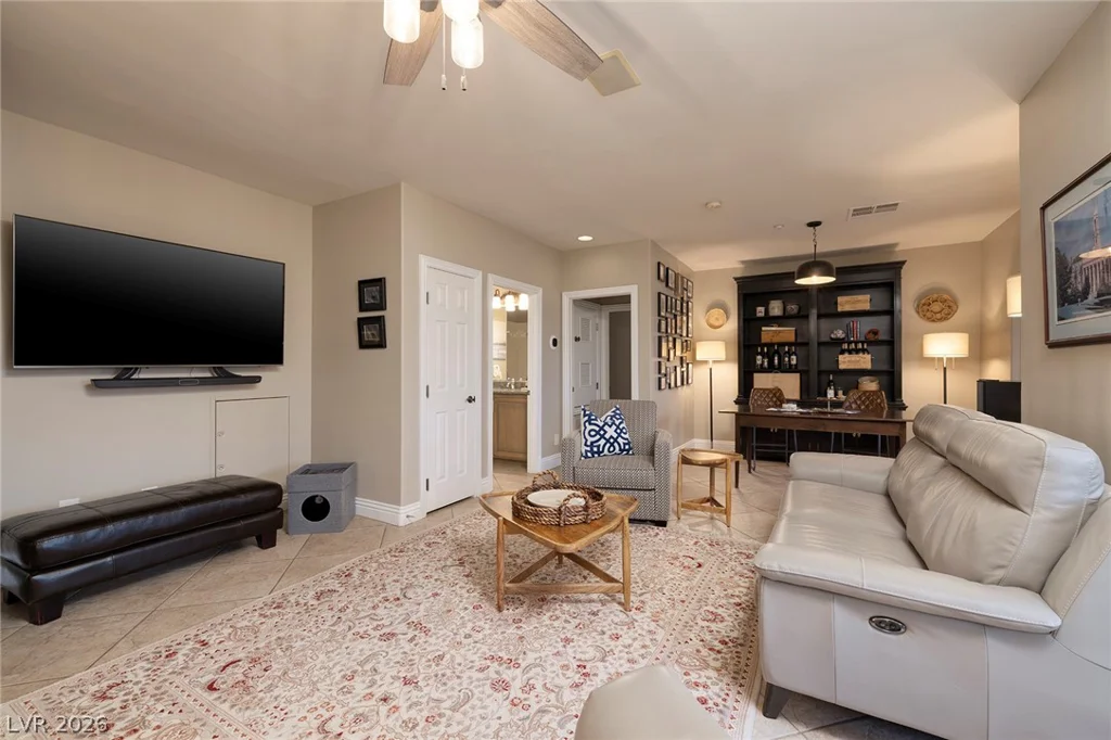 38 Strada Principale, Henderson, NV 89011