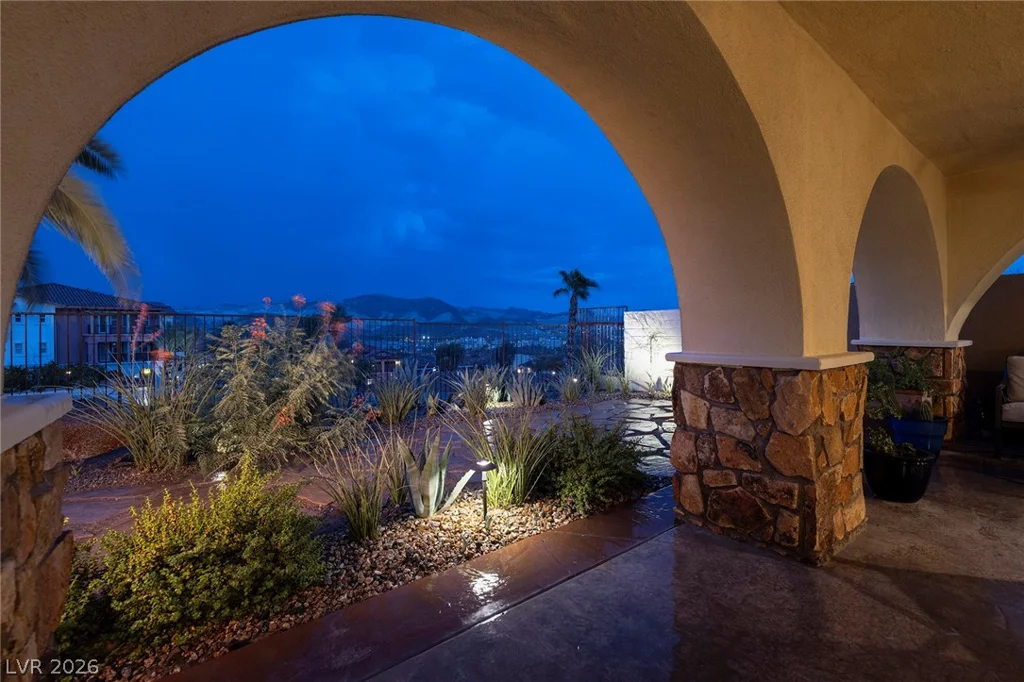 38 Strada Principale, Henderson, NV 89011