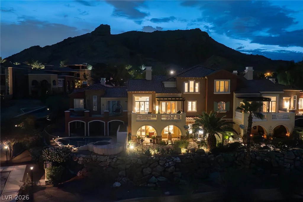 38 Strada Principale, Henderson, NV 89011