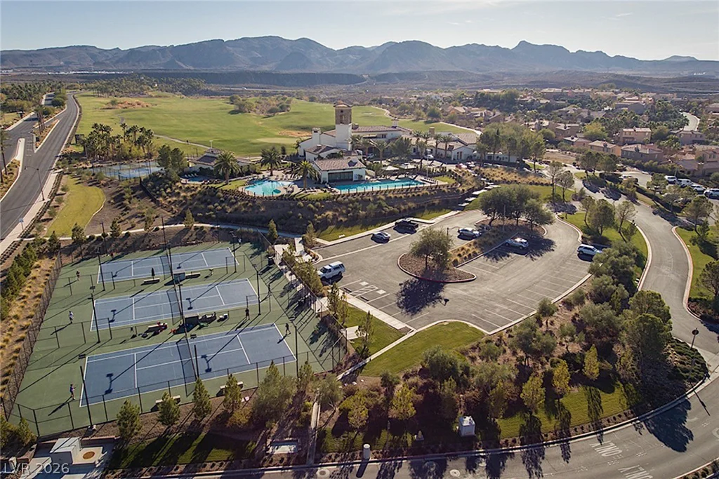 38 Strada Principale, Henderson, NV 89011
