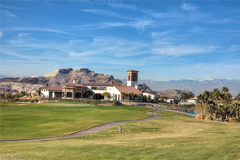 38 Strada Principale, Henderson, NV 89011