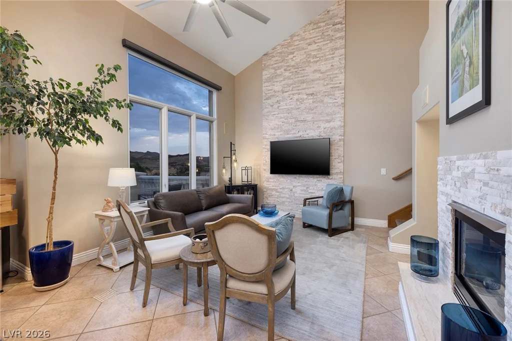 38 Strada Principale, Henderson, NV 89011