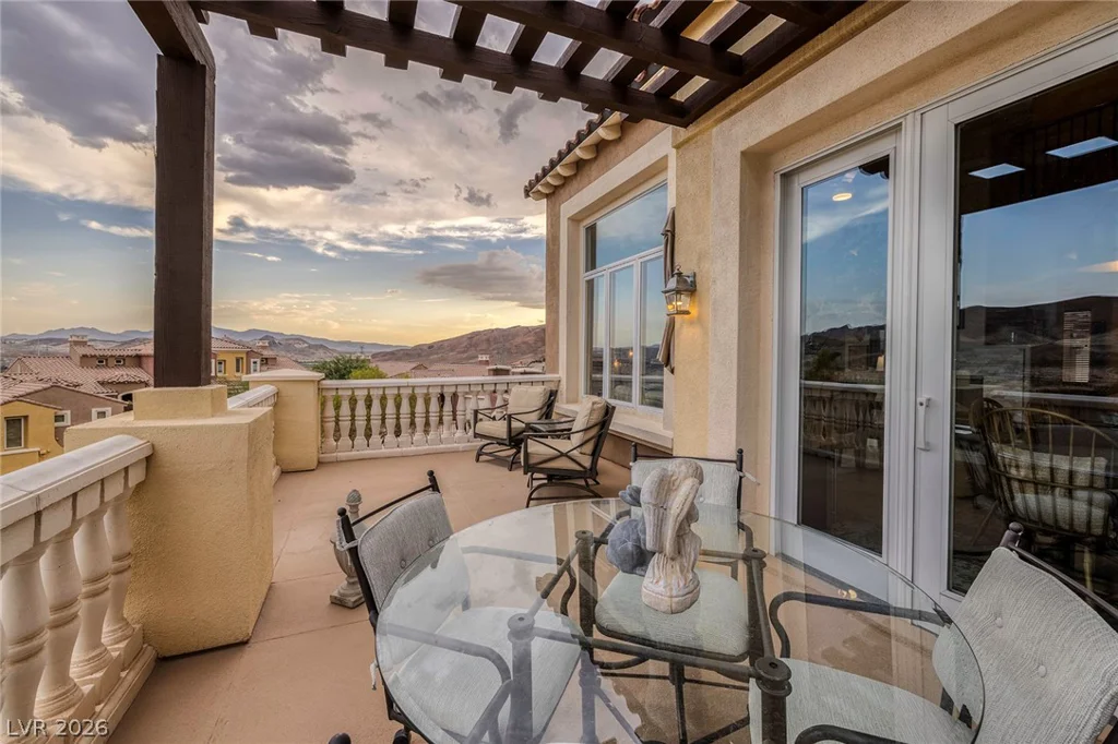 38 Strada Principale, Henderson, NV 89011