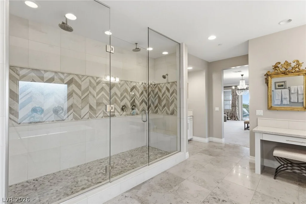 8 Olympia Chase, Las Vegas, NV 89141